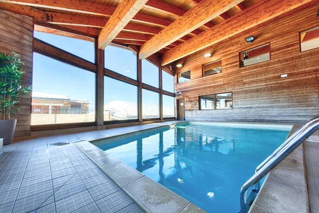 La Berangere Aparthotel Chamrousse Exteriör bild