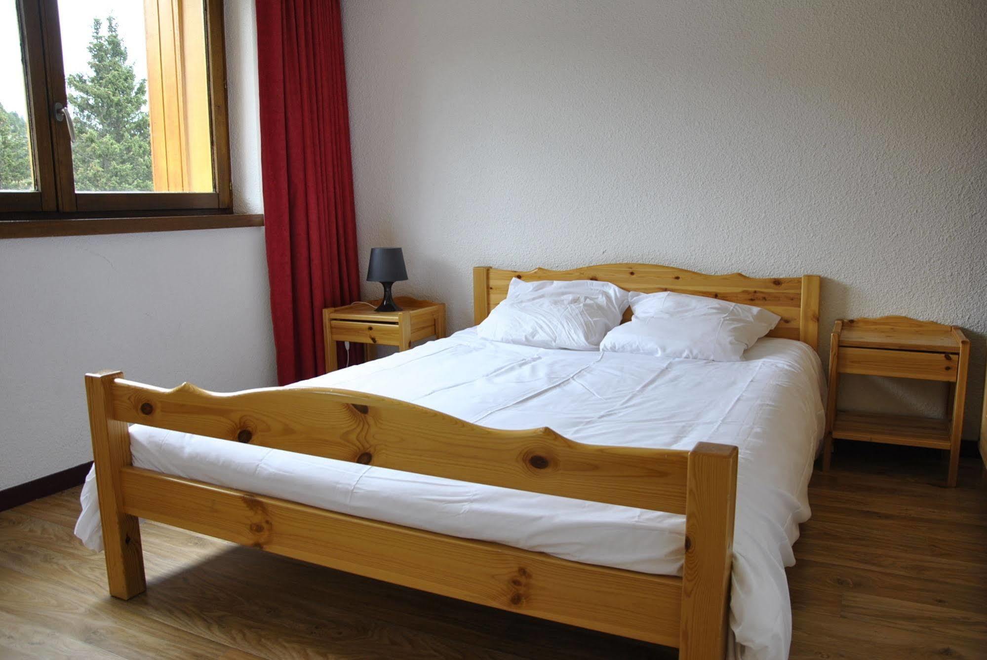 La Berangere Aparthotel Chamrousse Exteriör bild